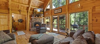 Sullivan Creek Chalet-10min Twain Harte-Log Cabin