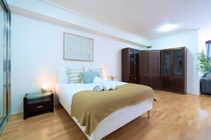 1 bedroom, iron/ironing board, WiFi, bed sheets