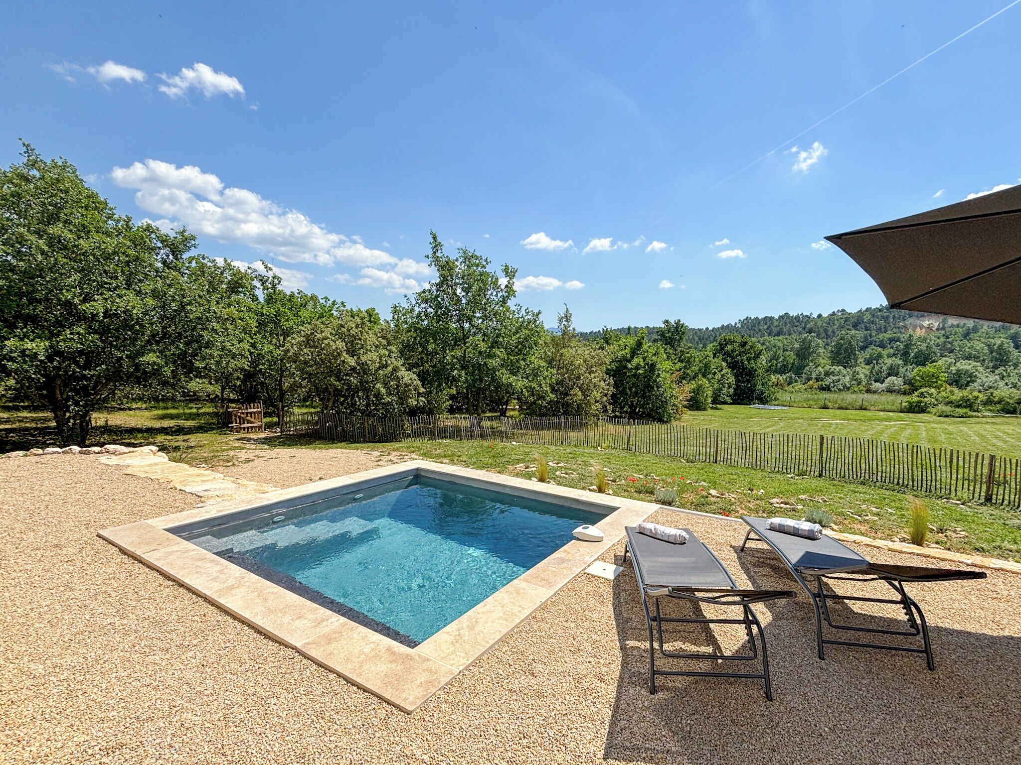 Piscine extérieure