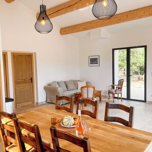 Interior - Charming 4‑star classified house – Provence, stunning view, private pool (Rustrel)