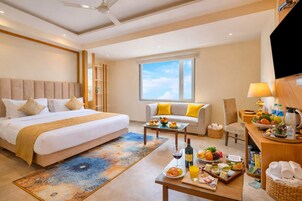 Premium bedding, minibar, soundproofing, iron/ironing board