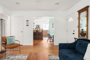 TV, fireplace, offices - The Northside Cottage | Prime Location w/ Parking! (Indianapolis)