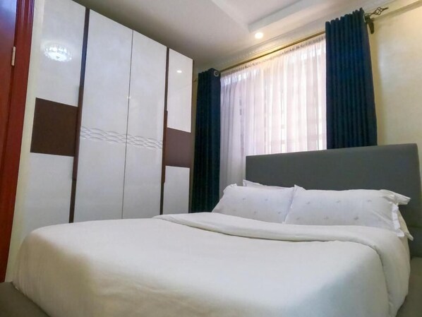 Junior Studio Suite | Free WiFi - Shirpelle Suites Kiamunyi (Nakuru)