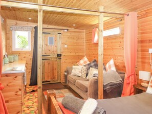1 slaapkamer, individueel gedecoreerd, individueel gemeubileerd