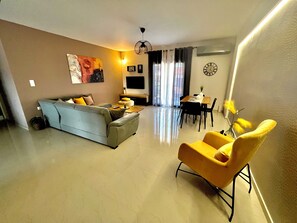 Smart TV - Aliki's House (Kalampaka)