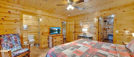 3 bedrooms, iron/ironing board, travel crib, WiFi