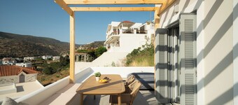 Noleya Pure Island Stay