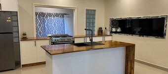 𝐕𝐀𝐊𝐀𝐋𝐎𝐀 𝐇𝐎𝐋𝐈𝐃𝐀𝐘 𝐇𝐎𝐌𝐄