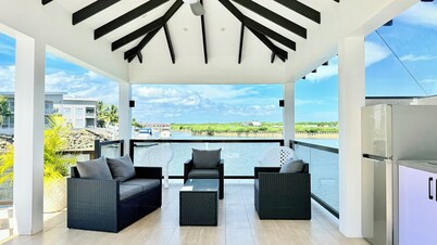 Spacious 5-bedroom bungalow in charming Fantasy Island, Nadi