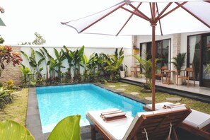 Alberca al aire libre 