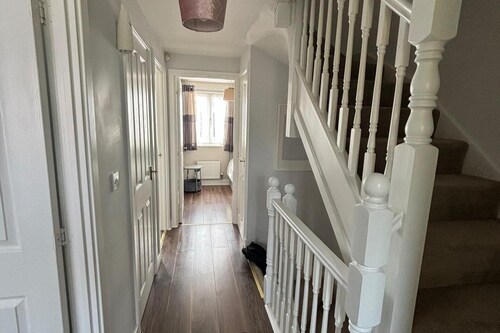 Trowbridge House, Long Stay Disc, Parking, Wifi