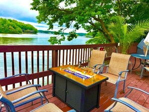 Property grounds - Treetop Village The Forest Den #100-Lakefront 3BD/3BA/Pools/Deck/Dock/Firepit/Grill-6PP (Village of Four Seasons)