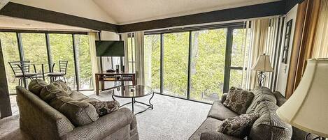 TV connectée, espaces bureaux