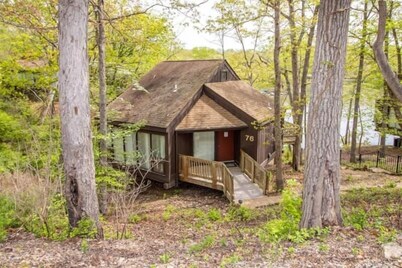 Treetop Village76-3Bed/3Bath/Lakefront/Lakeview/Pools/Dock/6-8PP-Four Seasons Area