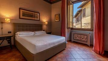 In-room safe, desk, laptop workspace, blackout drapes