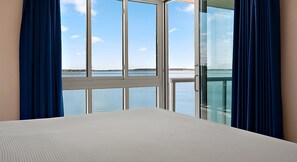 3 makuuhuonetta, silitysrauta/-lauta, ilmainen Wi-Fi, vuodevaatteet