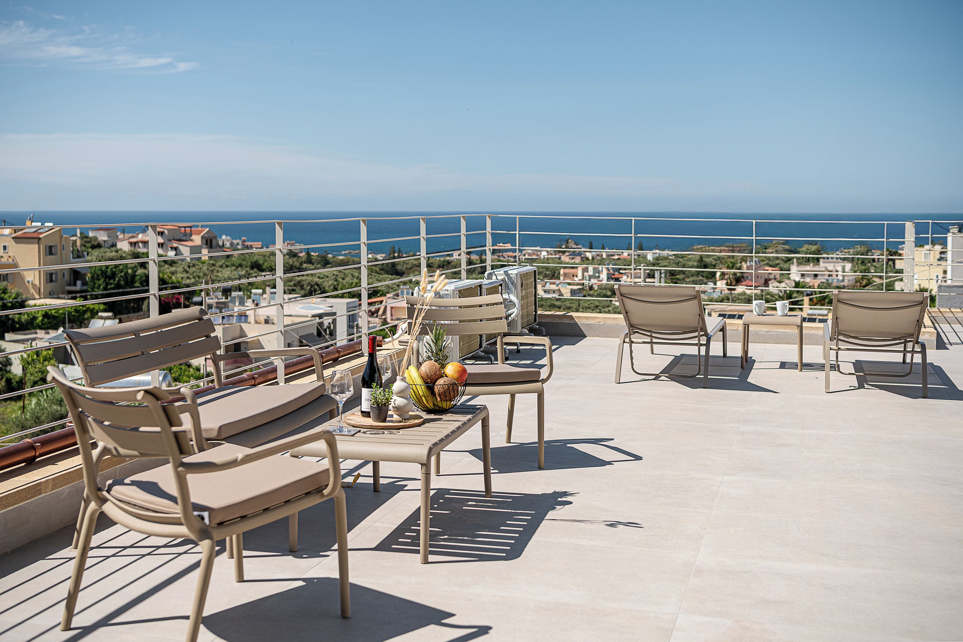 Deluxe Suite, Sea View | Terrace/patio