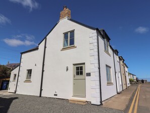 Exterior - Puffin Cottage (Alnwick)
