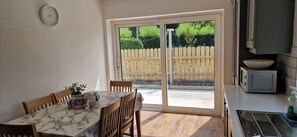 Dining - 2 Bed Cottage-sleeps 4-private Garden-parking (Omagh)