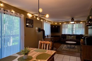 TV connectée, cheminée