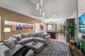 Televisión, chimenea