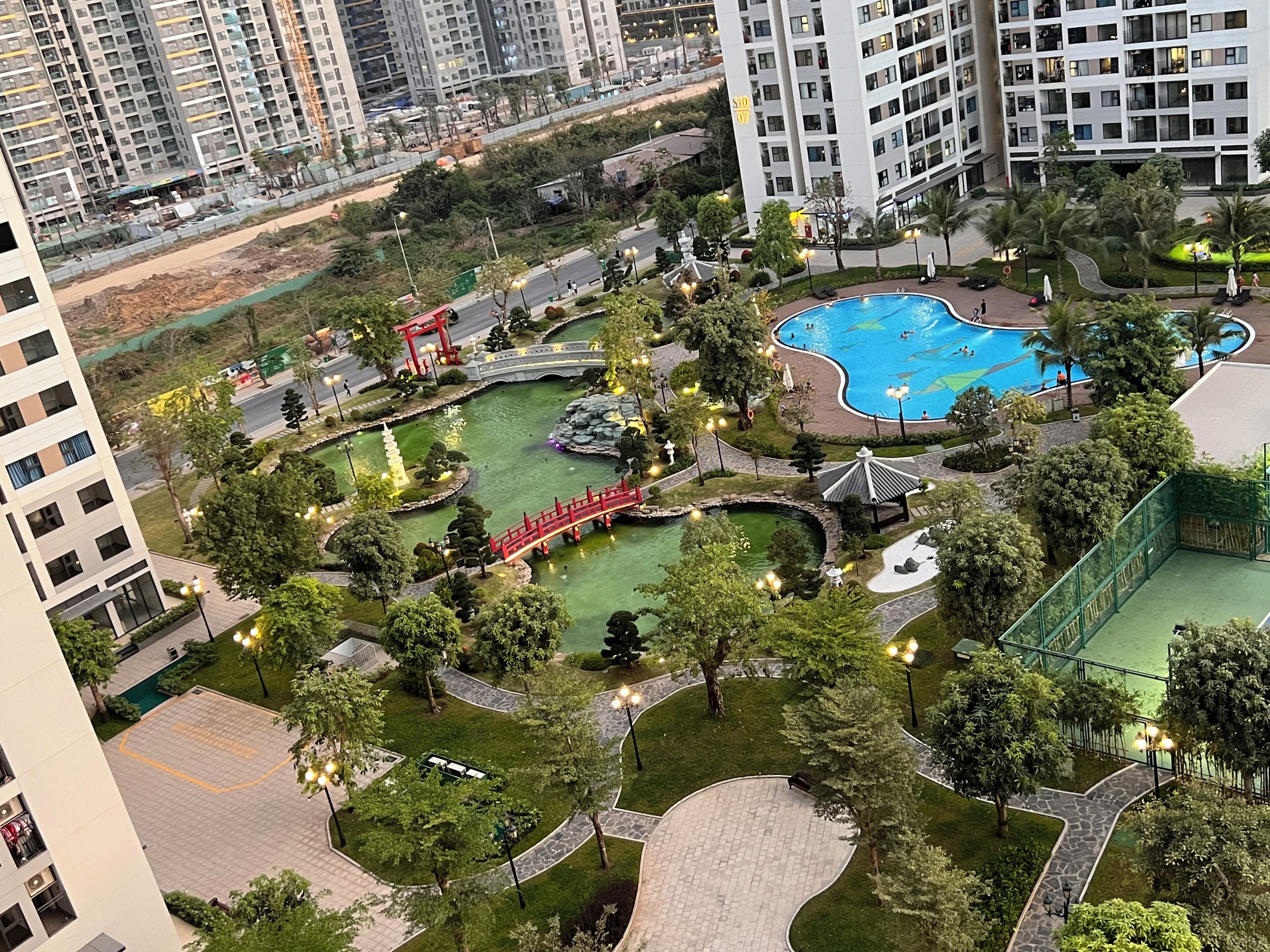 Apartment, Balcony, Pool View