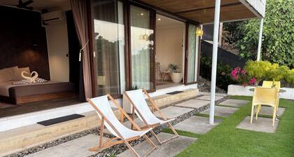 Guest suite MARS, Boracay, ocean view holiday home