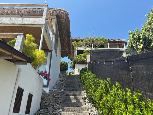 Guest suite MARS, Boracay, ocean view holiday home