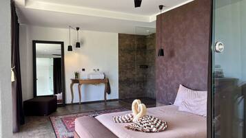 1 bedroom, in-room safe, travel cot, free WiFi