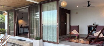 Guest suite MARS, Boracay, ocean view holiday home