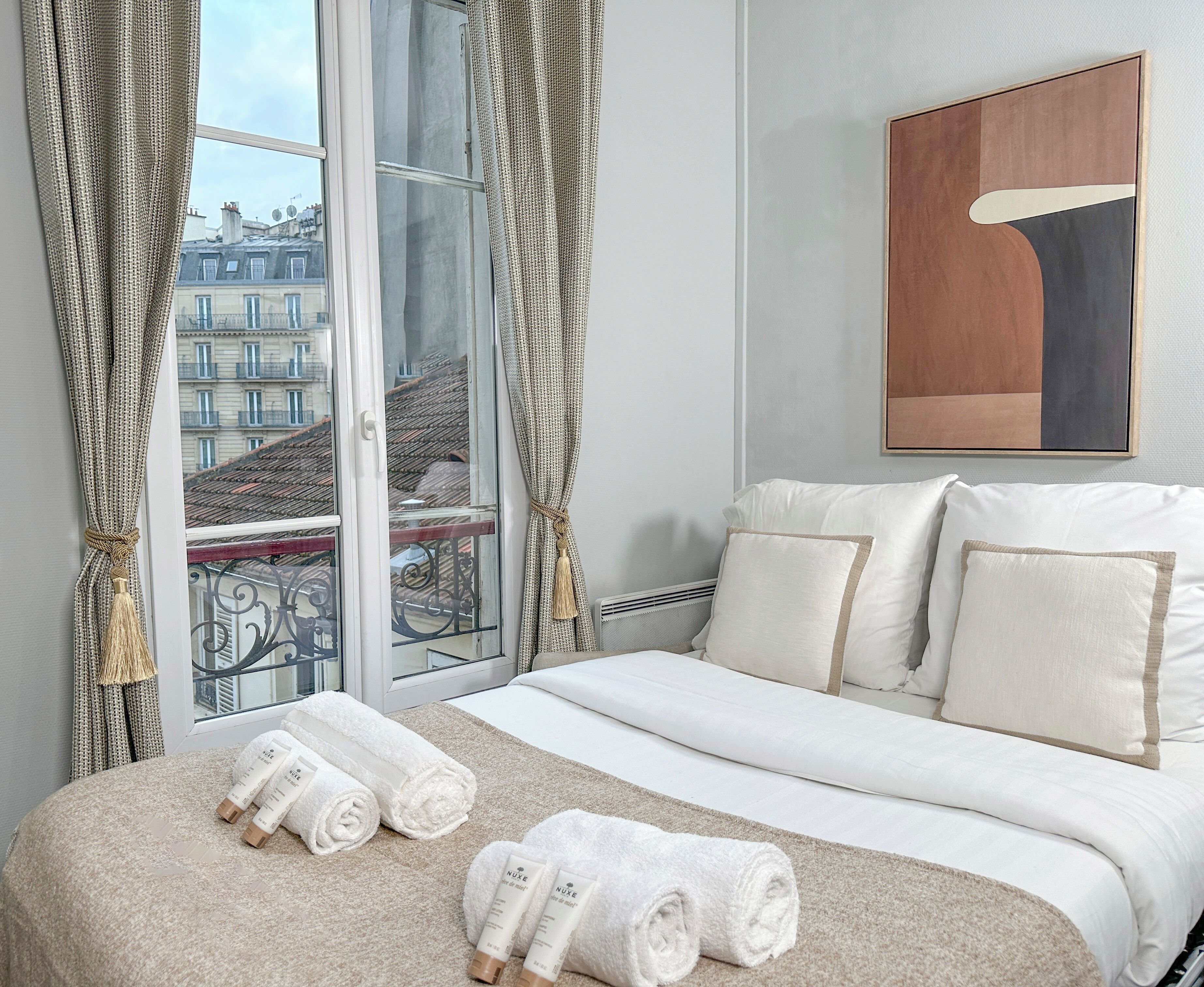 Laptop workspace, iron/ironing board, travel cot, free WiFi