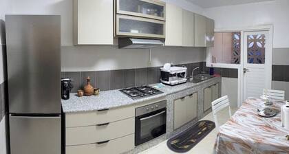 Bright apartment with sea view, terrace and swimming pool