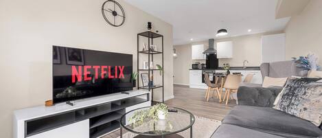 Téléviseur, bureau