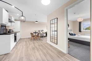 2 bedrooms, desk, iron/ironing board, travel cot