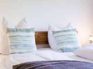 1 bedroom, free WiFi - Cosy apartment for 2 people with WIFI, TV, terrace and pets allowed (Ellmau)