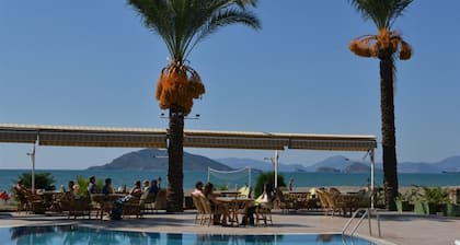 Sunset Beach Club Lebrentals One Bedroom Apart Beachfront Property