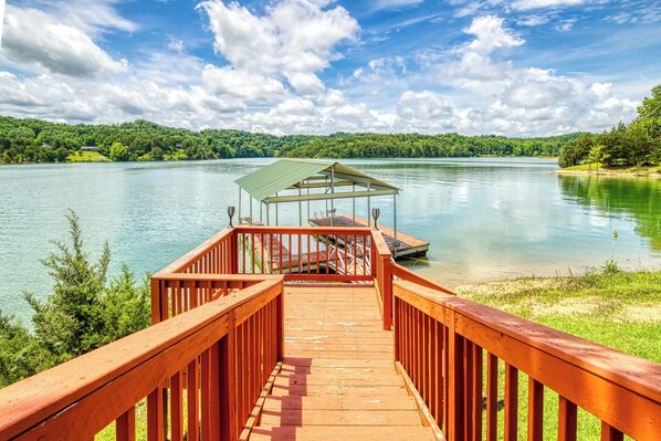 Property grounds - Douglas Lake Front with Private Dock, Private Pavilion, hot tub, and fire pit!! (Sevierville)