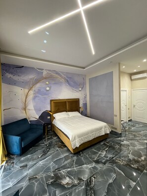 Ferdinand | Premium bedding, down comforters, memory foam beds, minibar - Relais Chiaia (Naples)