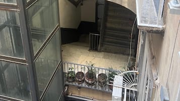 Coffee | Balcony view