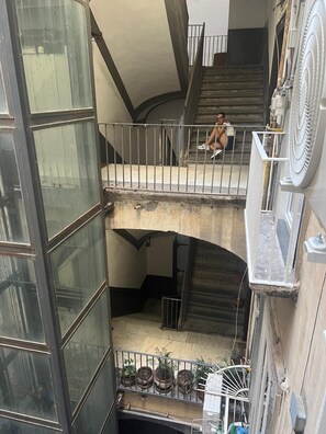 Coffee | Vista balcone