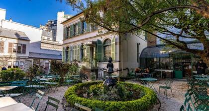 Cosy studio near Paris and Stade de France ideal for couples and families