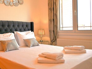 3 Schlafzimmer, Zimmersafe, Bügeleisen/Bügelbrett, kostenloses WLAN