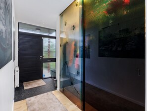 Spa - Luxary Villa in Hafnarfjörður (Hafnarfjörður)