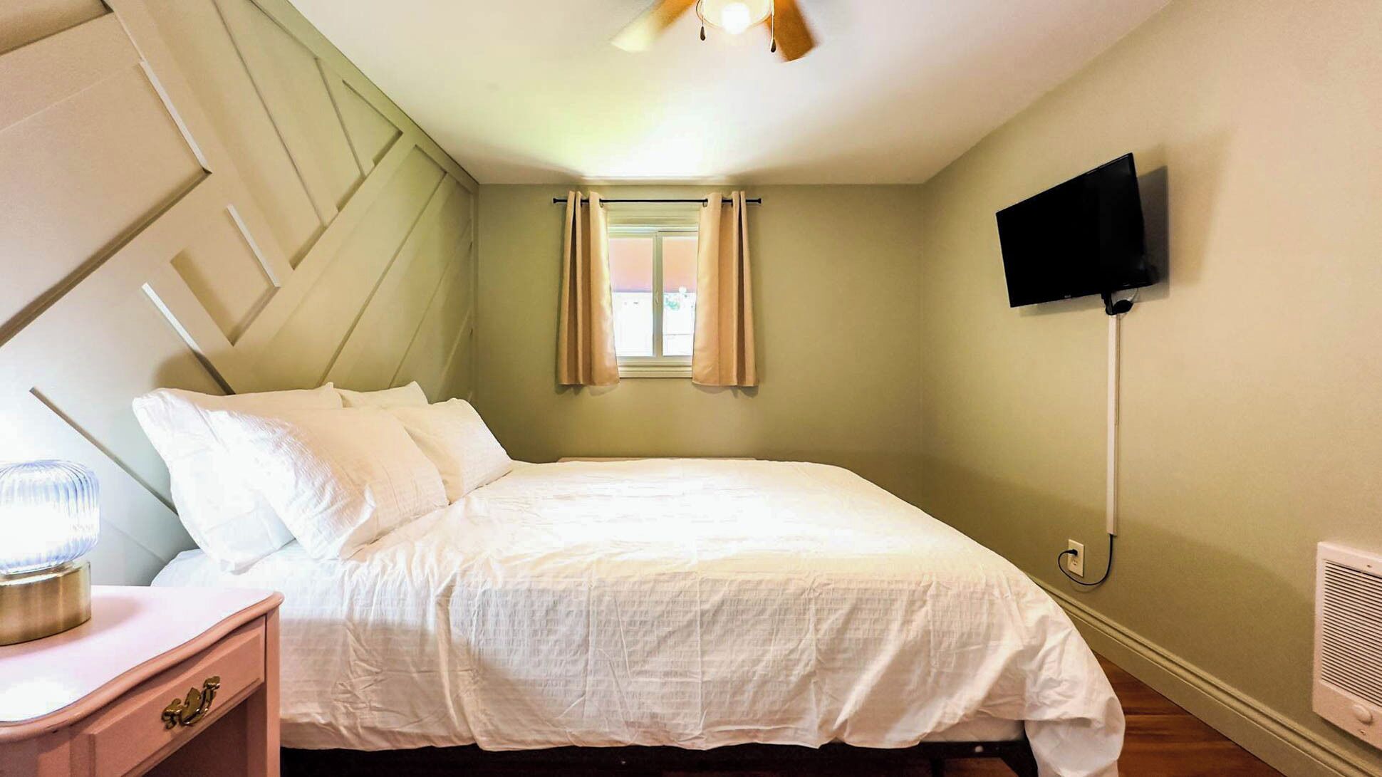 2 makuuhuonetta, Wi-Fi