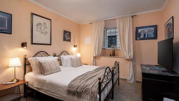 In-room safe, free WiFi