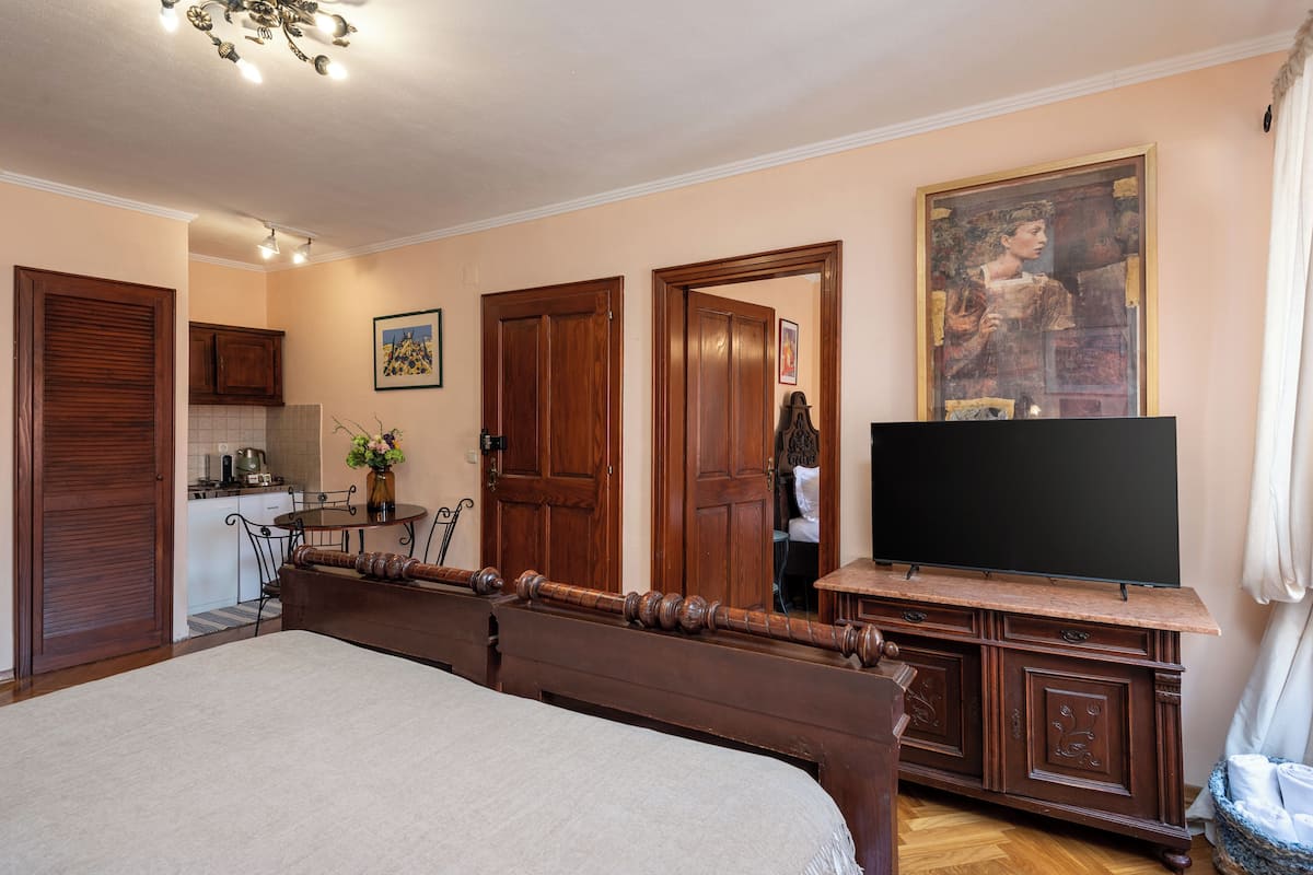 舒適公寓 | 客房內保險箱、免費無線上網