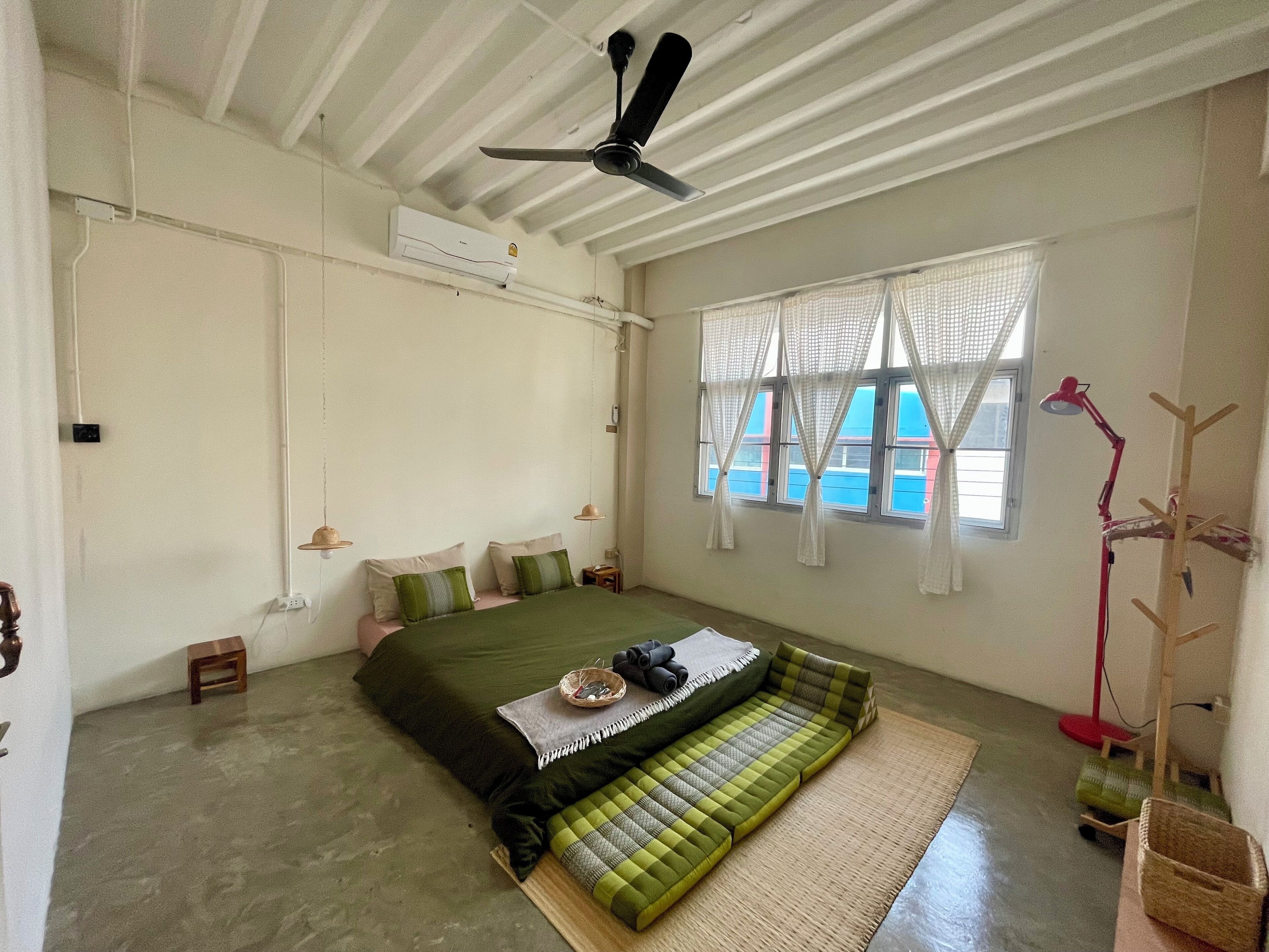 1 室のベッドルーム、WiFi、ベッドシーツ