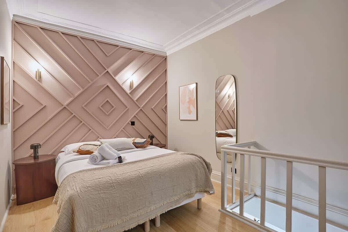 1 bedroom, iron/ironing board, travel crib, WiFi