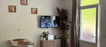  3 logements attenants-Idéal groupe/famille/amis-T2+Parking privé