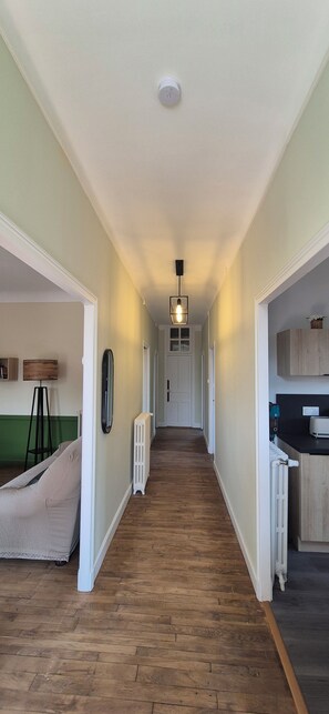 المنشأة من الداخل